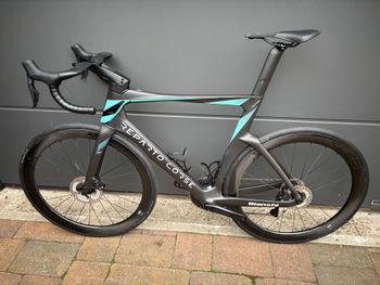 Used Bianchi Oltre PRO SHIMANO ULTEGRA DI2 2025 2025 Road & Gravel, Schwarz — image 12 of 17