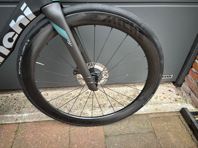 Used Bianchi Oltre PRO SHIMANO ULTEGRA DI2 2025 2025 Road & Gravel, Schwarz — image 4 of 17