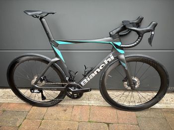 Used Bianchi Oltre PRO SHIMANO ULTEGRA DI2 2025 2025 Road & Gravel