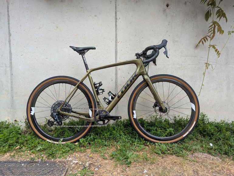 Used Look 765 SRAM Rival eTap AXS 2025 Road & Gravel, Green — image 1 of 13