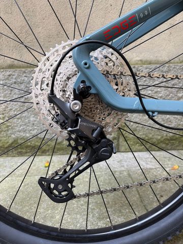 Used Lapierre Edge 9.9 2023 2023 Mountainbike, Light Gray, 29 — image 8 of 13