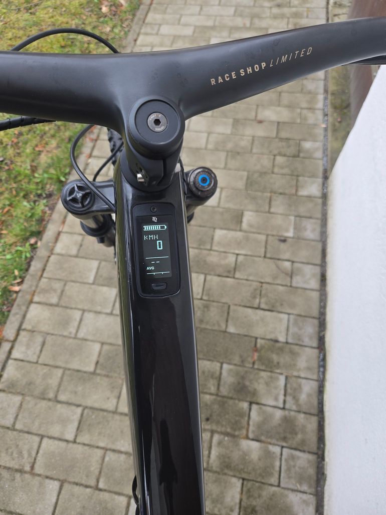 Used Trek Fuel EXe 9.8 GX AXS 2023 2023 Mountainbike, Black, 29 — image 5 of 8