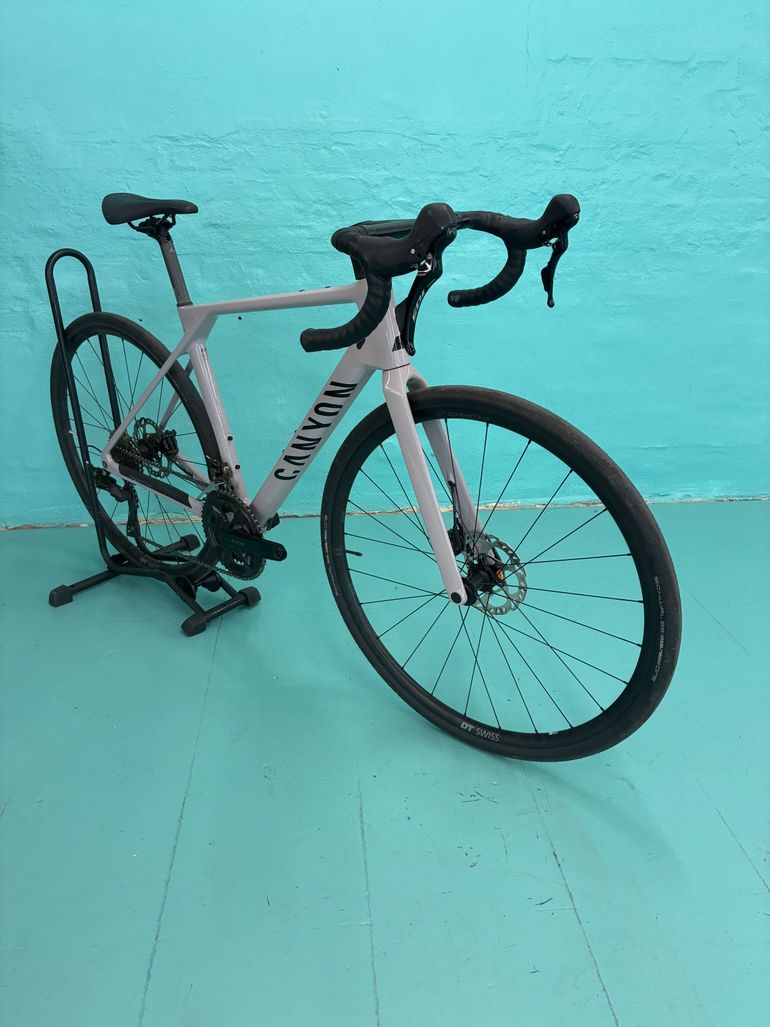 Used Canyon Endurace CF 7 2025 2025 Road & Gravel, Purple — image 2 of 6