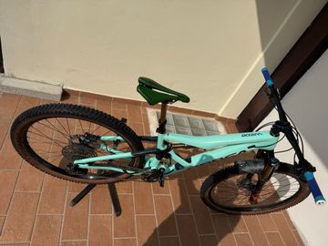 Used Orbea OCCAM M30 2022 2022 Mountainbike, Green, 29 — image 7 of 14