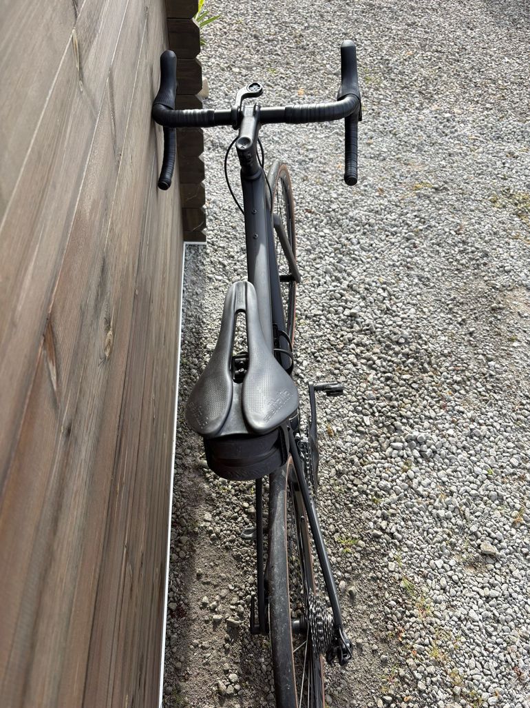 Used Canyon Endurace CF 7 2022 2022 Road & Gravel — image 11 of 13