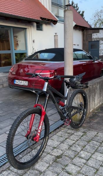Used Commencal CLASH RACE 2020 2020 Mountainbike, Light Gray, 27.5 — image 2 of 5