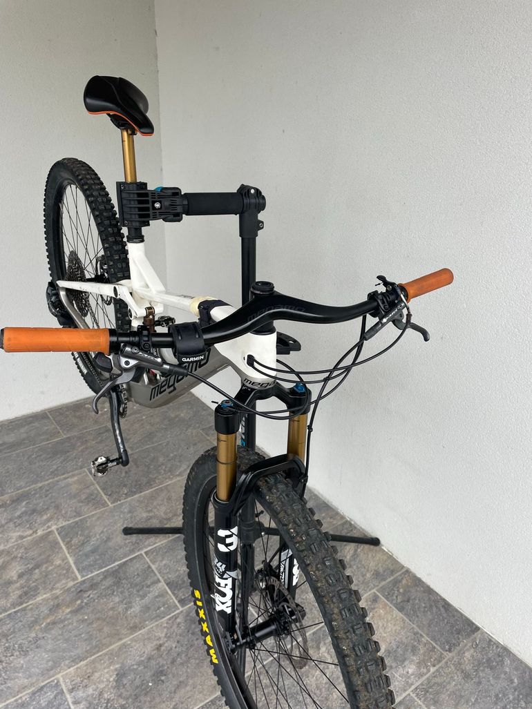 Used Megamo TRACK R120 10 LTD 2022 2022 Mountainbike — image 3 of 11