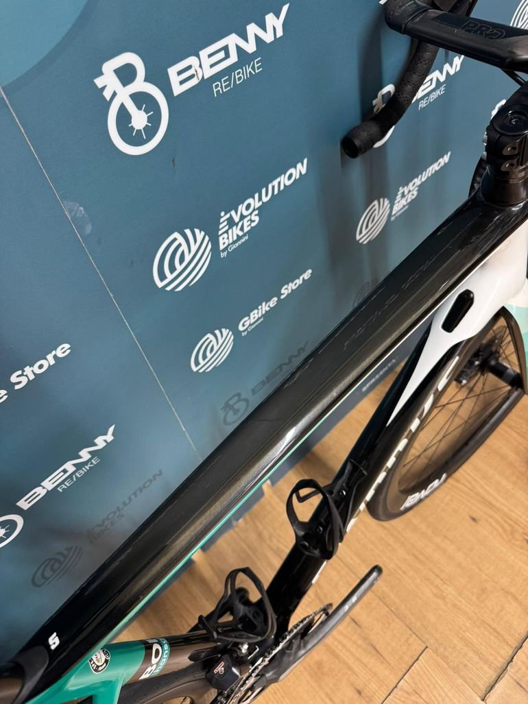 Used Specialized S-Works Tarmac SL6 Bora 2020 Road & Gravel, Blanco — image 9 of 16