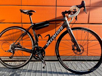 Used Specialized Specialized Roubaix SL4 Elite Disk 2015 Road & Gravel — image 2 of 14