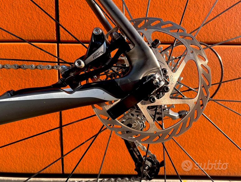 Used Specialized Specialized Roubaix SL4 Elite Disk 2015 Road & Gravel — image 5 of 14