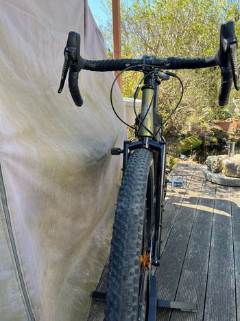 Used Kona Sutra LTD 2023 2023 Road & Gravel, Verde — image 8 of 14