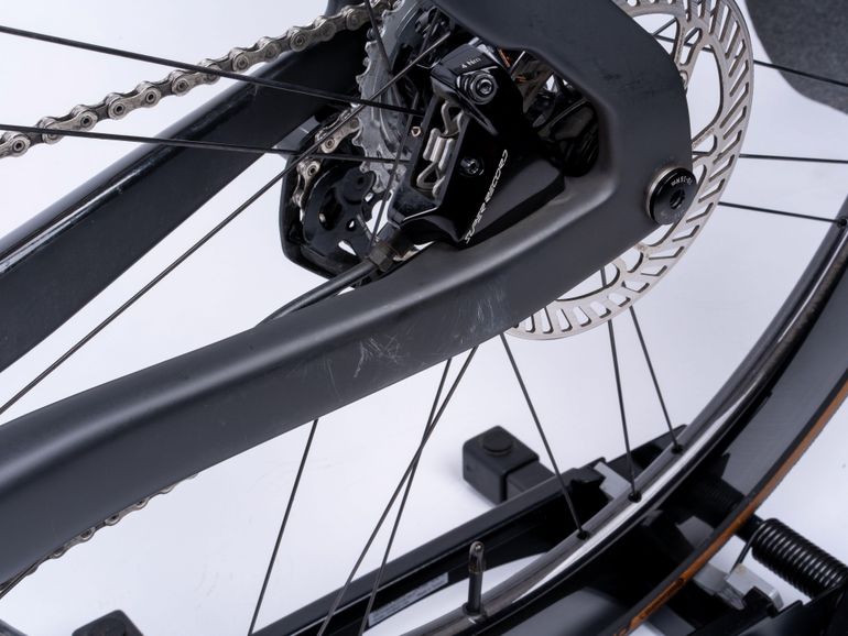Used Canyon Aeroad CFR WRL 2024 2024 Road & Gravel — image 14 of 14