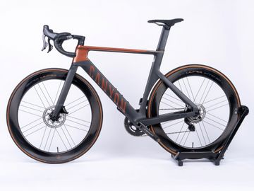 Gebrauchtes Canyon Aeroad CFR WRL 2024 2024 Road & Gravel, Schwarz — Bild 3 von 14
