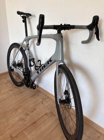 Used Trek Domane SL 6 AXS Gen 4 2024 2024 Road & Gravel — image 5 of 11