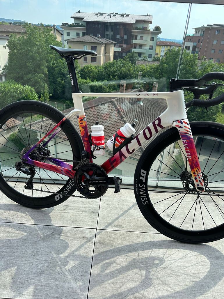Used Factor Ostro Frameset 2025 Road & Gravel, Weiß — image 2 of 4