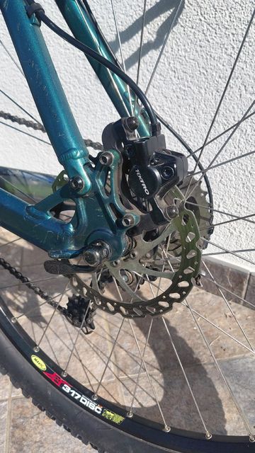 Used Kona Custom Shimano Deore 2009 Mountainbike, Green — image 10 of 10