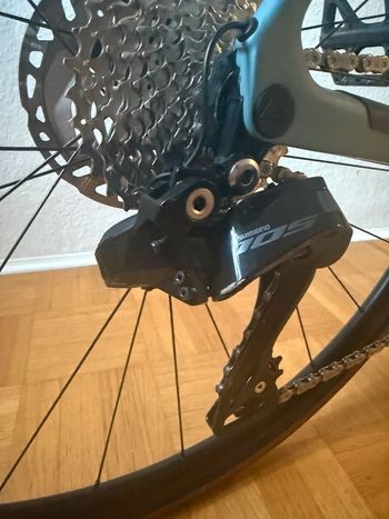 Used Canyon Endurace CF SLX 7 Di2 2023 2023 Road & Gravel, Blue — image 6 of 7