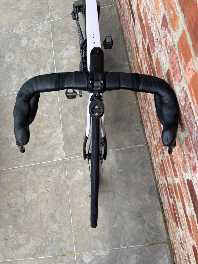 Used Orbea ORCA AERO M20iLTD 2025 2025 Road & Gravel, Light Gray — image 9 of 10