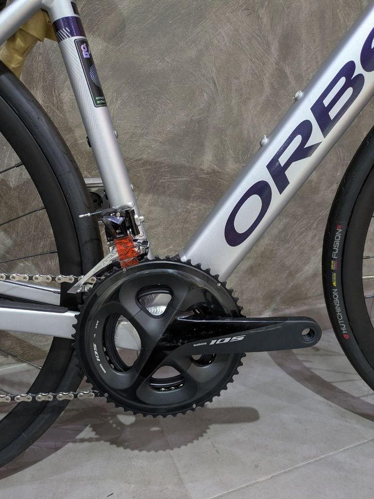 Used Orbea GAIN D30 2024 2024 Road & Gravel, Light Gray — image 4 of 6