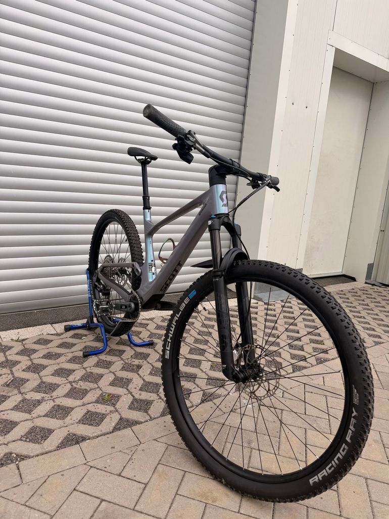 Used Scott Spark 920 TR 2024 2024 Mountainbike, Light Gray, 29 — image 1 of 8