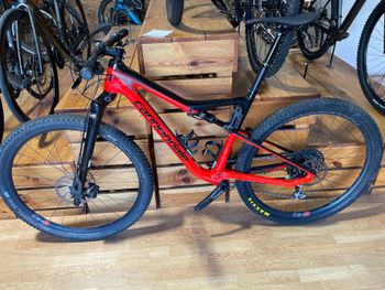 Used Cannondale Scalpel-Si Carbon 3 2019 2019 Mountainbike, Rojo — image 2 of 11