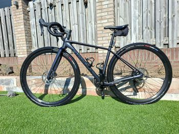 Used Orbea TERRA H40 2024 2024 Road & Gravel — image 2 of 6
