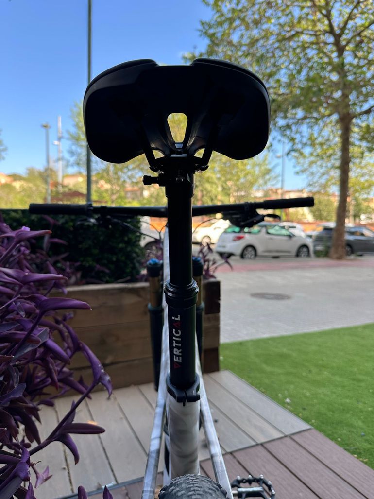 Used Trek Trek Supercaliber Gen 1 Custom 2022 Mountainbike — image 9 of 17