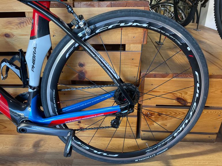 Used Carrera Carrera Custom Shimano Ultegra Di2 2014 Road & Gravel, Blau — image 13 of 14