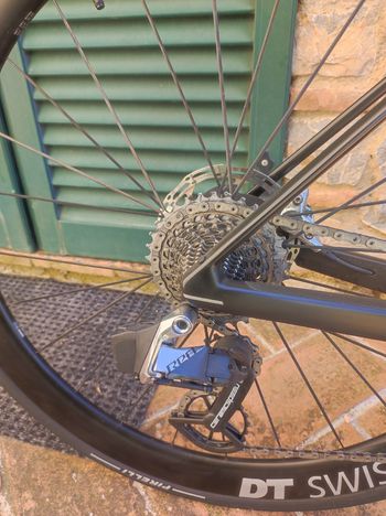 Used BMC Teammachine SLR 01 TWO P2P 2022 2022 Road & Gravel — image 3 of 9