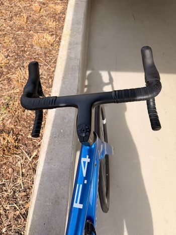 Used Storck Fascenario.4 Shimano Ultegra Di2 2025 Road & Gravel, Blue — image 3 of 3