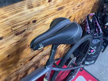 Used Giant ToughRoad SLR GX 1 2019 2019 Road & Gravel, Light Gray — image 6 of 8