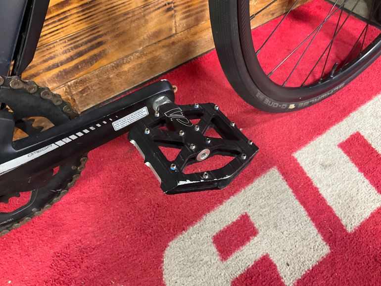 Used Giant ToughRoad SLR GX 1 2019 2019 Road & Gravel, Light Gray — image 7 of 8
