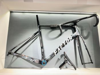 Used Factor O2 Frameset 2025 Road & Gravel, Nero — image 3 of 13