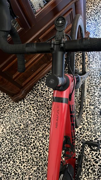 Used Lapierre Xelius SL 6.0 2021 2021 Road & Gravel — image 4 of 8