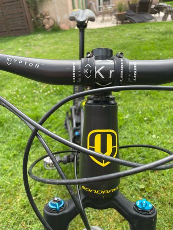 Used Mondraker Foxy Carbon XR 27.5 2019 2019 Mountainbike — image 9 of 12