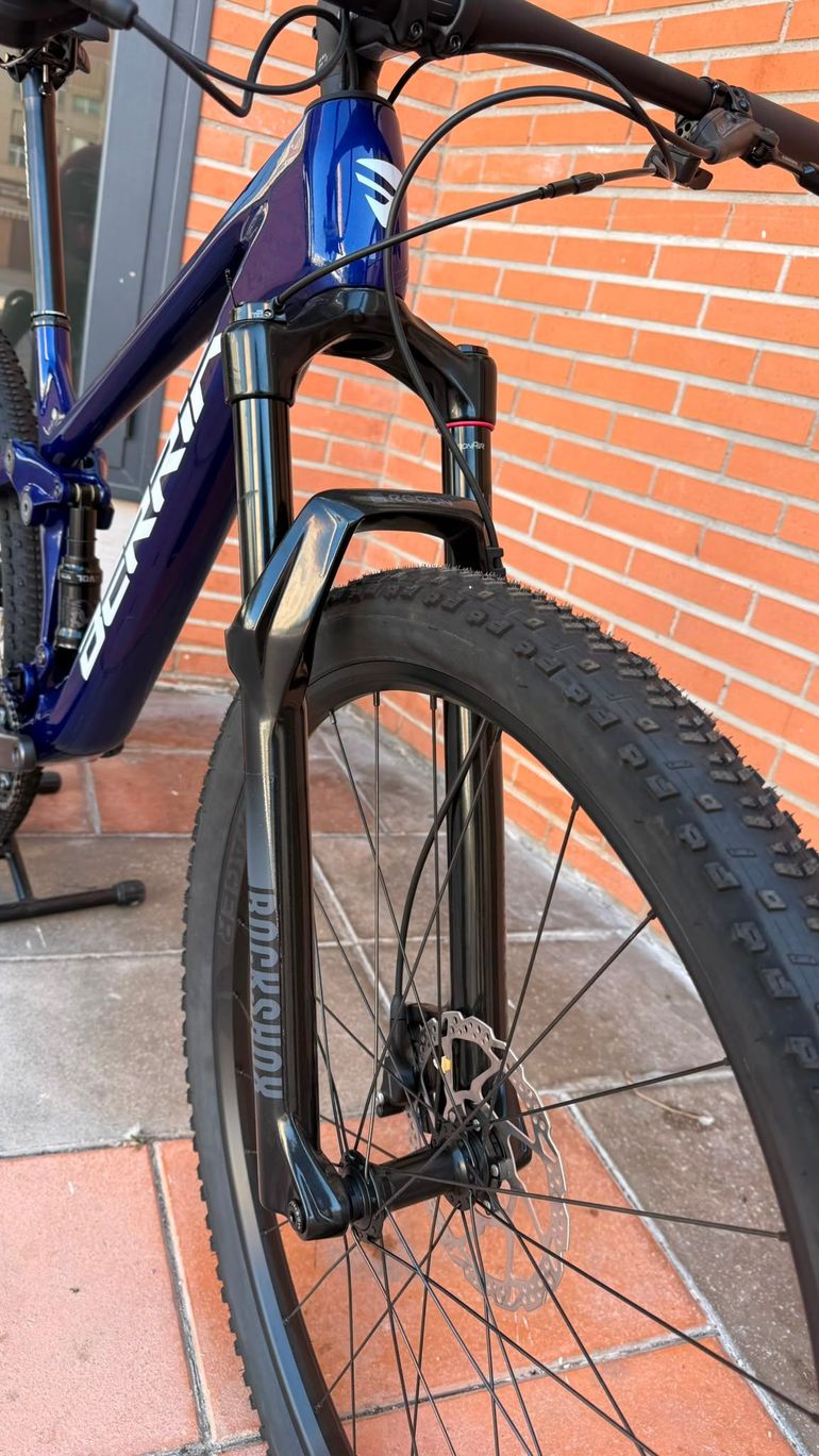 Used Berria Mako Shimano SLX 2024 Mountainbike, Azul — image 5 of 9
