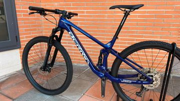 Gebrauchtes Berria Mako Shimano SLX 2024 Mountainbike, Blau — Bild 2 von 9