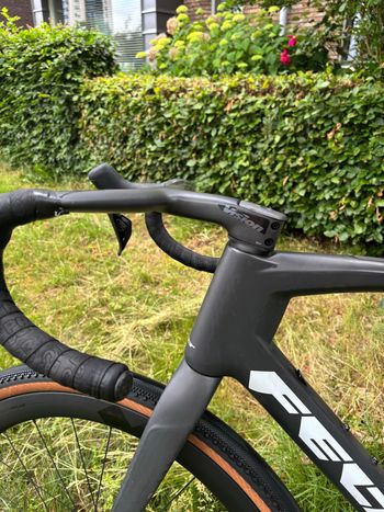 Used Felt BREED FRD UN1TD LE SRAM RED XPLOR AXS 2025 2025 Road & Gravel, Black — image 5 of 8