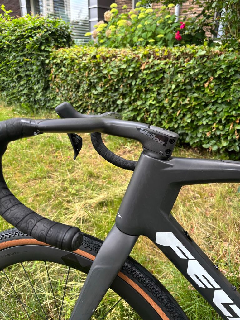 Used Felt BREED FRD UN1TD LE SRAM RED XPLOR AXS 2025 2025 Road & Gravel, Black — image 5 of 8