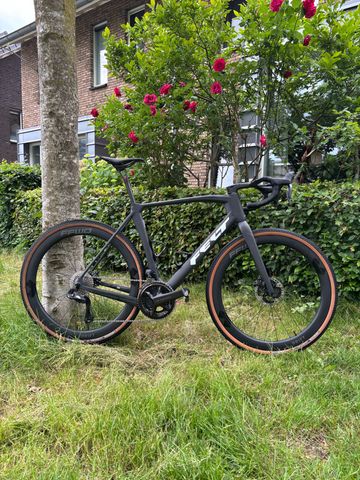 Used Felt BREED FRD UN1TD LE SRAM RED XPLOR AXS 2025 2025 Road & Gravel