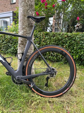 Used Felt BREED FRD UN1TD LE SRAM RED XPLOR AXS 2025 2025 Road & Gravel, Black — image 4 of 8