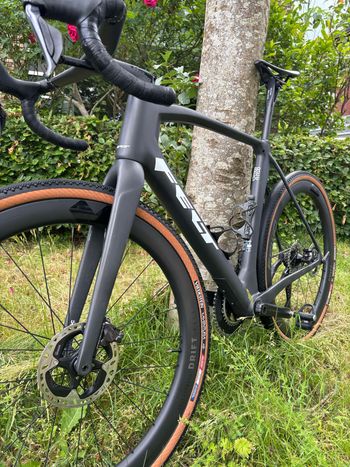 Used Felt BREED FRD UN1TD LE SRAM RED XPLOR AXS 2025 2025 Road & Gravel, Black — image 2 of 8