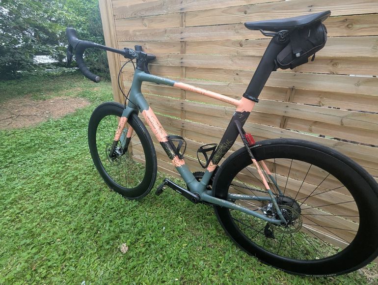Used Specialized Specialized Custom SRAM Red eTap AXS 2021 Road & Gravel, Green — image 3 of 9