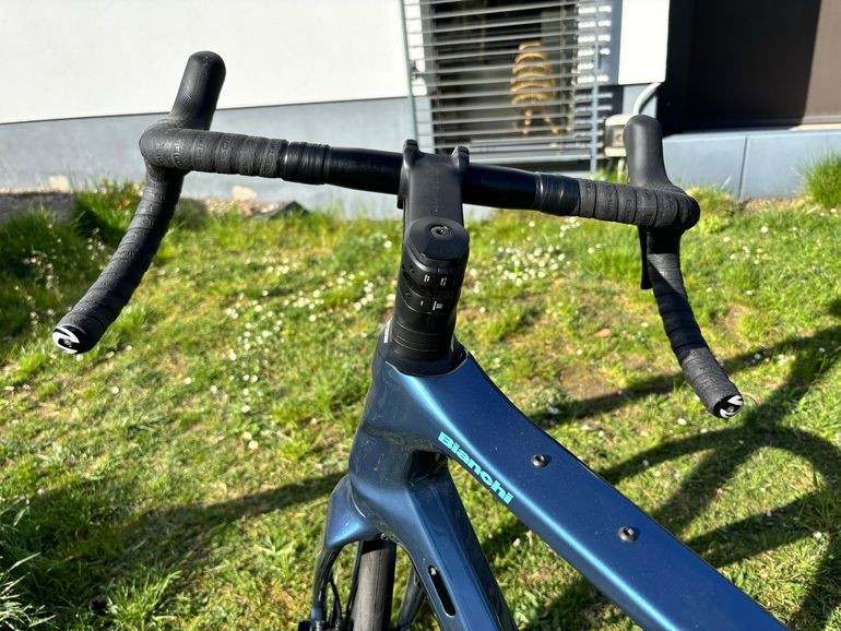 Used Bianchi Arcadex Shimano GRX 2022 Road & Gravel — image 7 of 15
