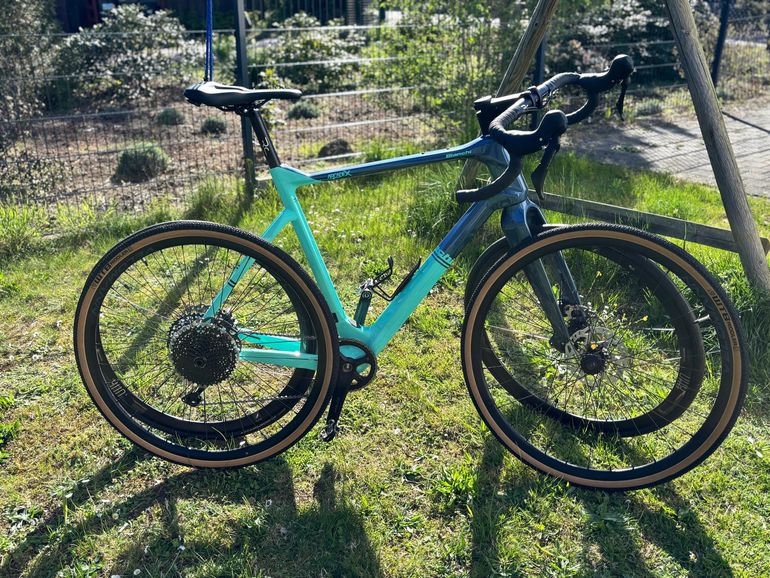 Used Bianchi Arcadex Shimano GRX 2022 Road & Gravel — image 8 of 15