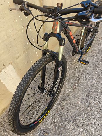 Used GT Zaskar Sport 9R 2017 2017 Mountainbike — image 4 of 6