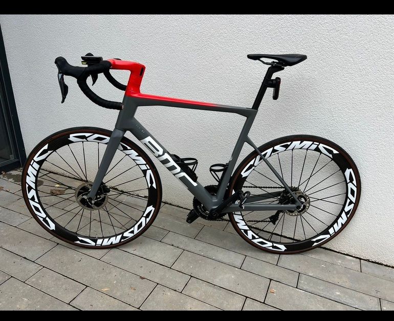 Used BMC Teammachine Shimano Dura Ace 2022 Road & Gravel, Rot — image 1 of 5