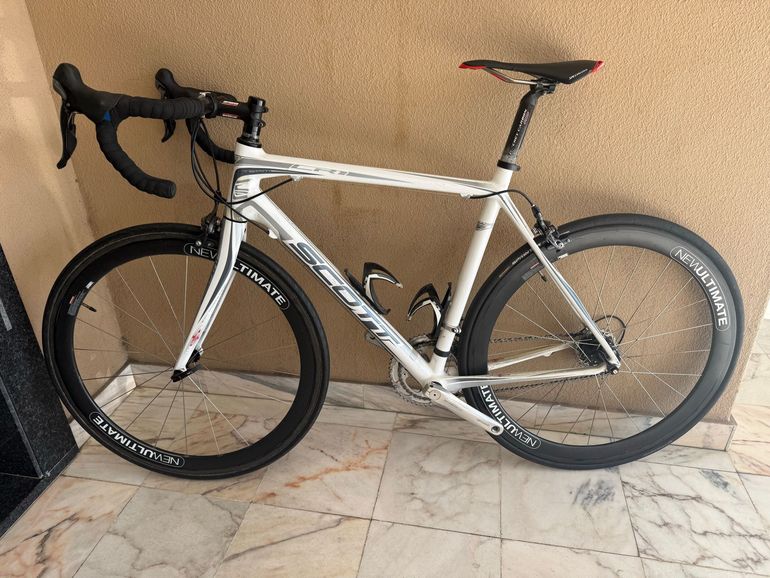 Used Scott CR1 10 2017 2017 Road & Gravel — image 2 of 5