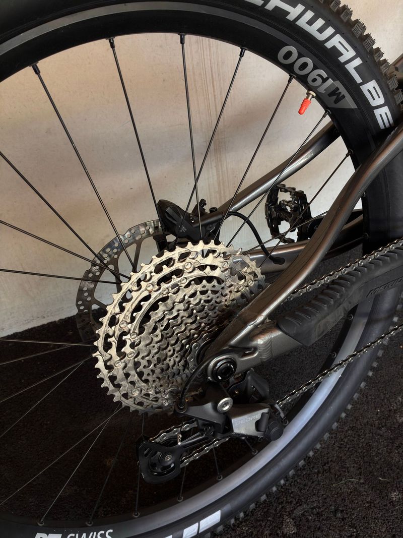 Gebrauchtes Merida ONE-SIXTY 500 2023 2023 Mountainbike, Hellgrau, 29, 27.5 — Bild 3 von 6