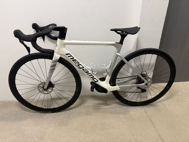 Used Megamo PULSE ELITE 20 2024 2024 Road & Gravel, White — image 2 of 6